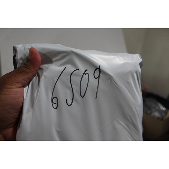 Blind Trust Red Jean Shorts Distressed Cotton Size 34 - Picture 10 of 10